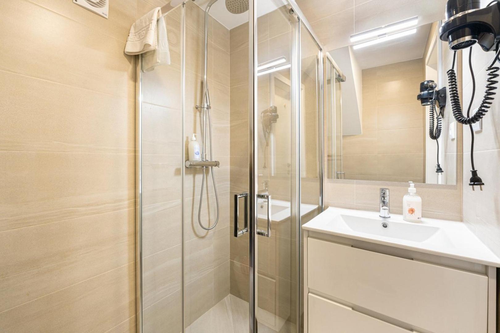 Guestready - King House 3 Hotel Porto Bagian luar foto